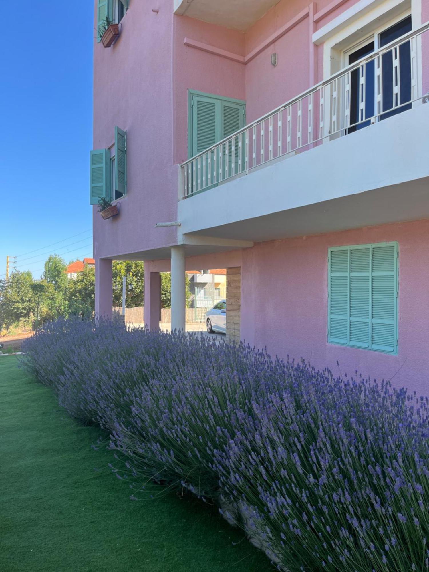 Beit Mirna Guesthouse - Ehden Exteriör bild